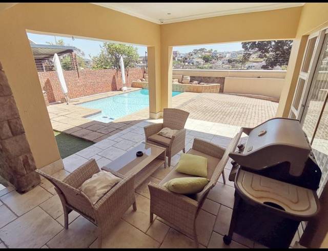 3 BEDROOM HOUSE FOR SALE IN OVERPORT